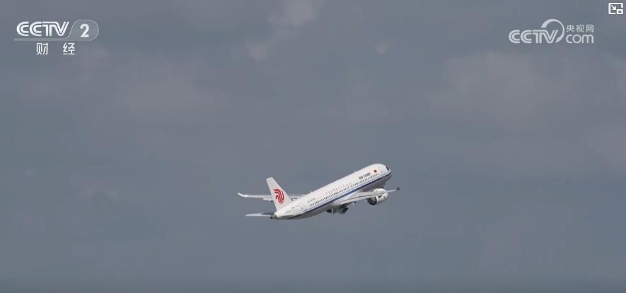 C919飞机航班班次、执飞航线迎来再“上新”